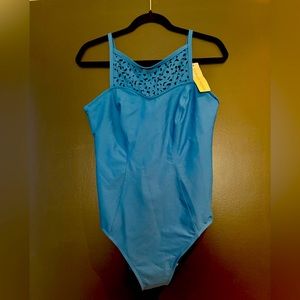 Women’s Size 12 underwire support One Piece Swimming Suit